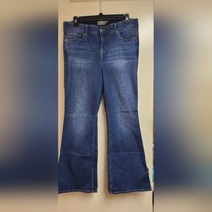 Torrid 18R Bombshell Flare Jeans